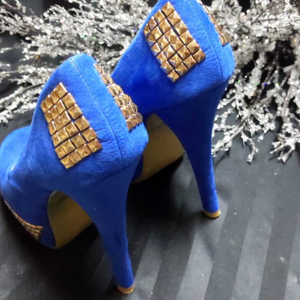 Blue heel - Picture 3 of 4